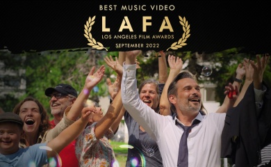 Das Musik-Video «Hexenscheit» zum neuen Album.